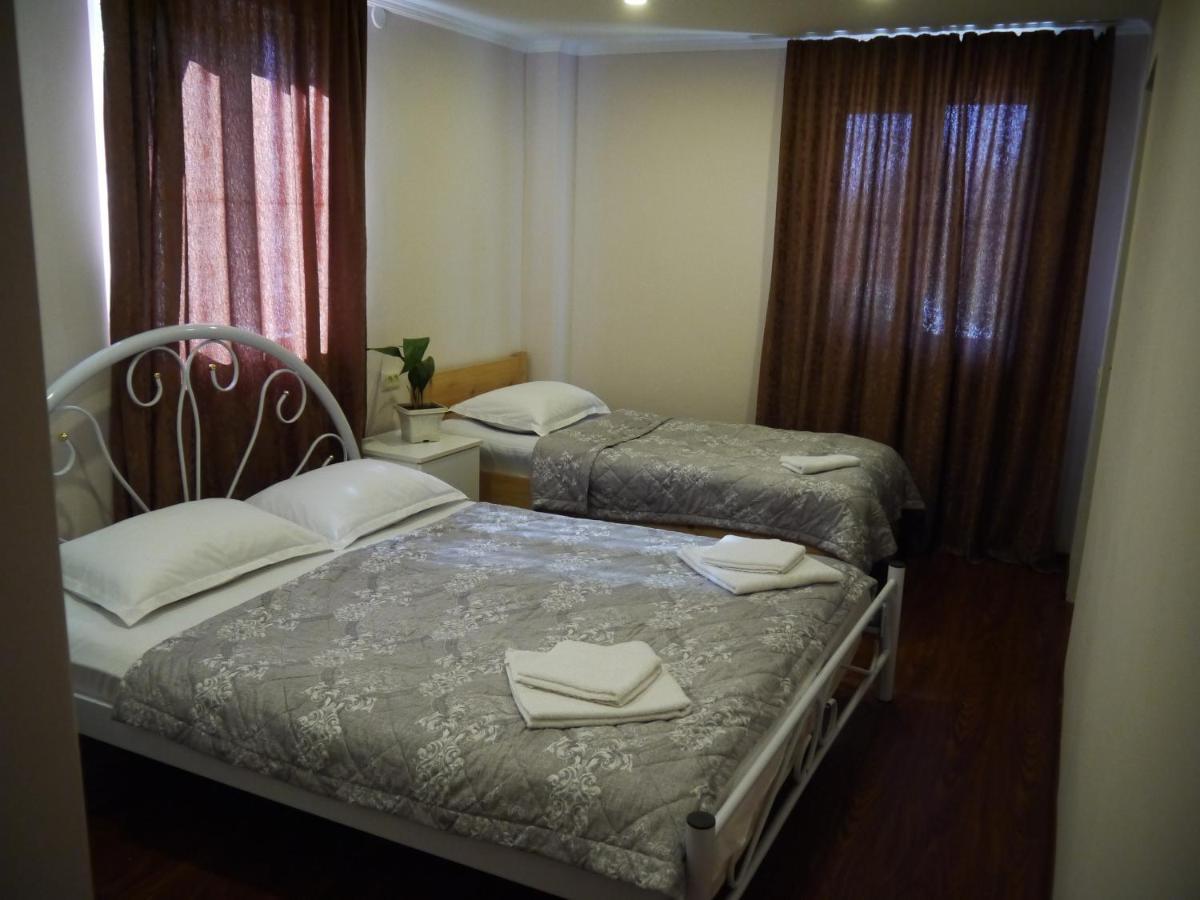 Novel House Apartment Martvili Bagian luar foto