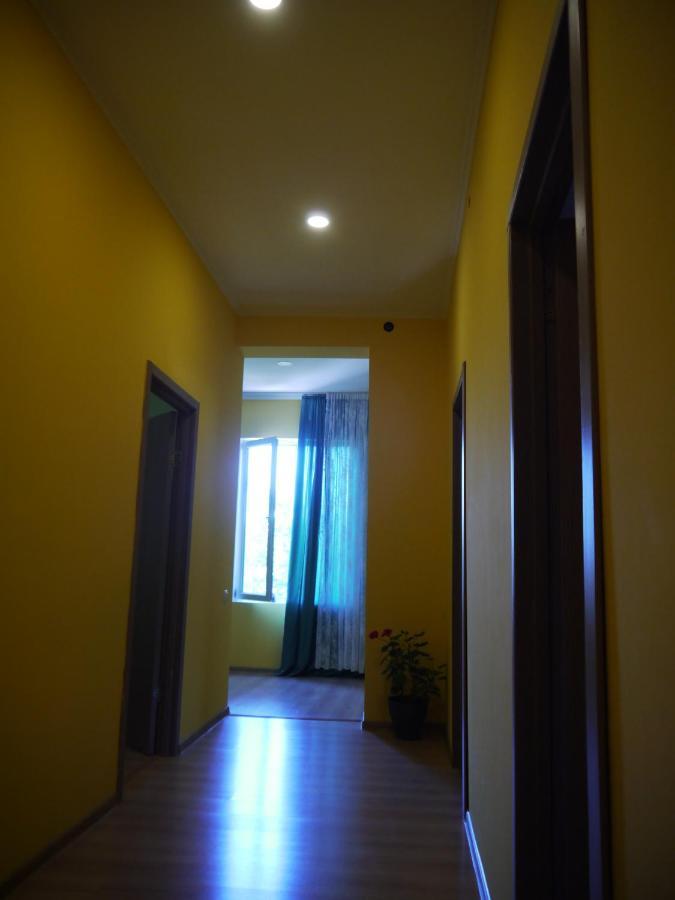 Novel House Apartment Martvili Bagian luar foto