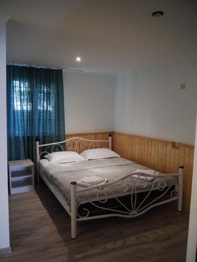 Novel House Apartment Martvili Bagian luar foto