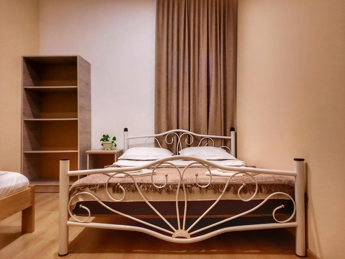 Novel House Apartment Martvili Bagian luar foto